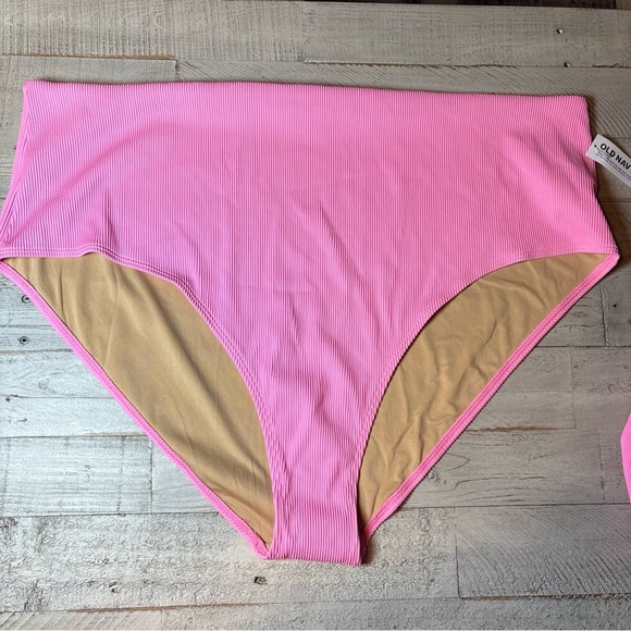 Old Navy Bikini 2 Pc Set 4XL Swimsuit Bathing Suit Pink Ribbed - Picture 12 of 15